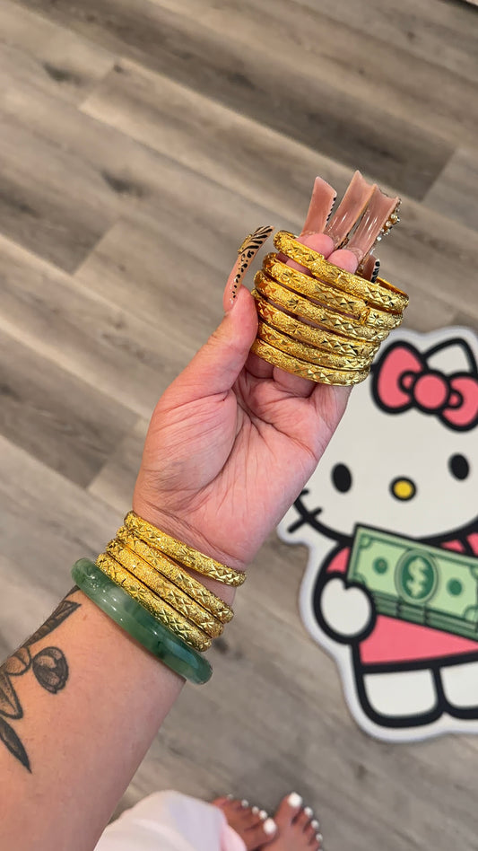 24K gold bangle (1 piece)